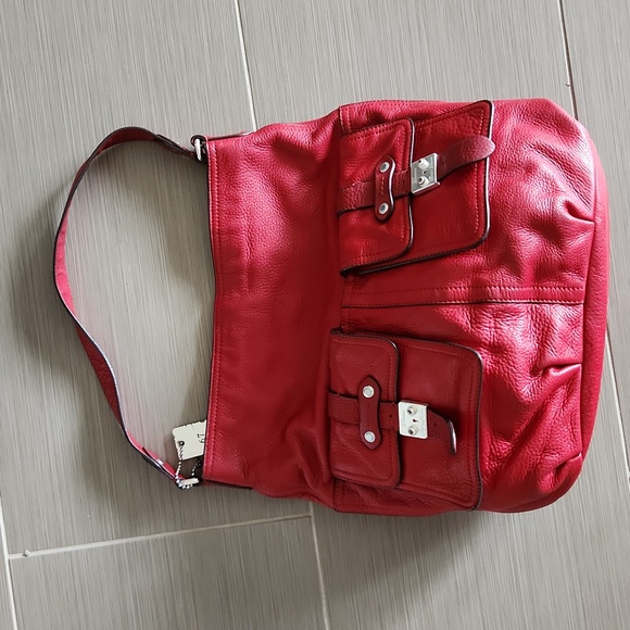 Lauren Ralph Lauren Red Pebbled Leather Bag - Picture 4 of 17